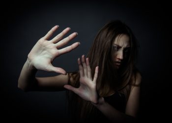 Abuso em ambiente hospitalar: MPPR denuncia técnico de enfermagem por estupro de vulnerável em Curitiba