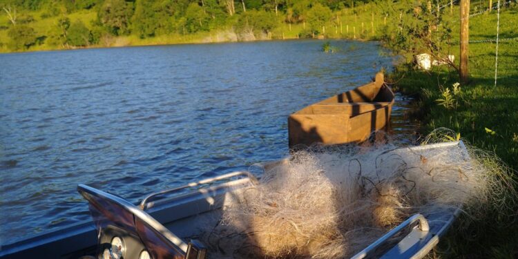 “Pesca Ilegal em Tempos de Piracema: Flagrante em Chopinzinho Expõe Riscos Ambientais”