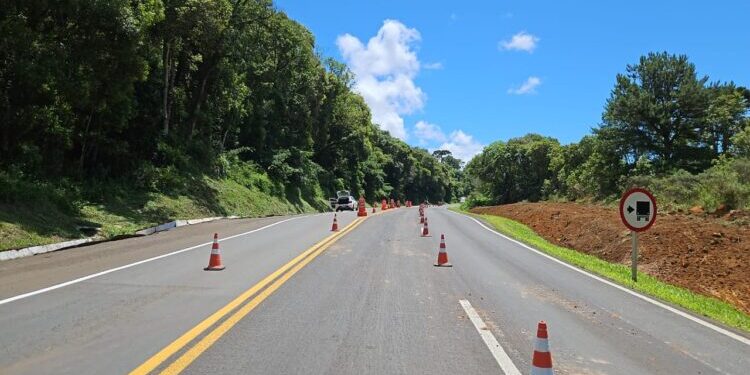 Guarapuava: Tráfego na BR-277 é liberado após interdição causada por deslizamentos