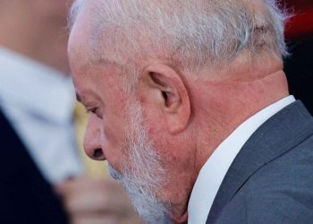 Presidente Lula Passa Bem Após Cirurgia Intracraniana: Um Olhar Técnico e Atualizado sobre a Recuperação