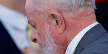 Presidente Lula Passa Bem Após Cirurgia Intracraniana: Um Olhar Técnico e Atualizado sobre a Recuperação