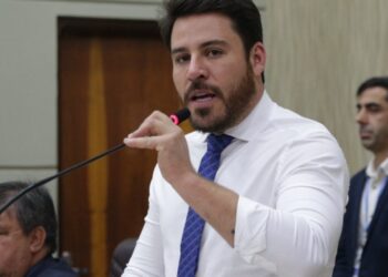 “Guarapuava Vence a Disputa Política: Câmara Rejeita Tentativa de Engessar Administração de Baitala”