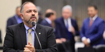 “Deputado Artagão Júnior Destina R$ 950 Mil para Melhorias em Escolas Estaduais de Guarapuava e Pinhão”