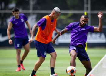 “Corinthians Pronto para o Majestoso: Primeiro Clássico do Ano Testa Embalo do Timão”