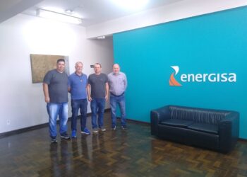 “Luz para Todos: UGAM e Energisa Unem Forças para Transformar a Realidade dos Mais Vulneráveis ​​em Guarapuava”