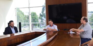 “Diálogo e Valorização: Encontro entre Profissionais da Saúde e Prefeito Baitala Marca Novo Capítulo na Saúde de Guarapuava”