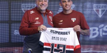 “Enzo Díaz Chega ao São Paulo com Ambição e Promessa de Adaptação Rápida”