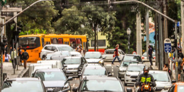 “Atenção, contribuintes: vencimento do IPVA 2025 começa nesta segunda-feira no Paraná”