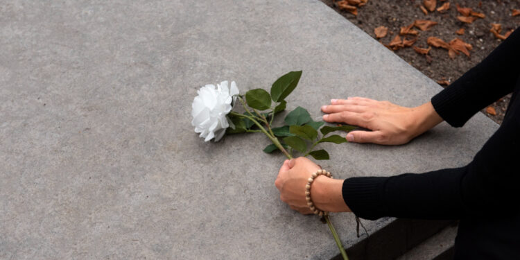 “Guarapuava em Luto: Homenageando Vidas que Deixaram Marcas Eternas”