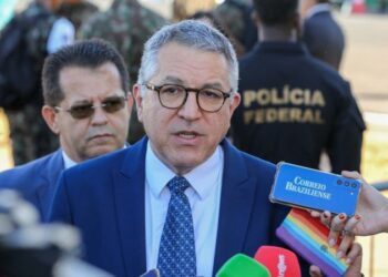 “Governo Anuncia Reforma do Imposto de Renda para 2025: Mais uma Promessa Eleitoral?”