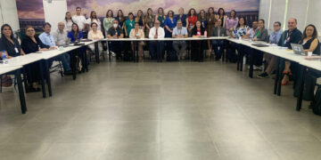 “Paraná e Paraguai Unem Forças para Melhorar a Vigilância em Saúde na Fronteira”