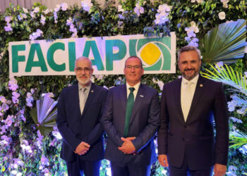 Deputado Fabio Oliveira: O Guardião do Setor Produtivo do Paraná Ganha Nova Aliada na Faciap para 2025-2026!