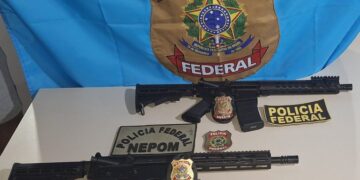 “O Rio dos Fuzis: Polícia Federal Pega Contrabandista de Armas com as Mãos na Massa em Oiapoque”