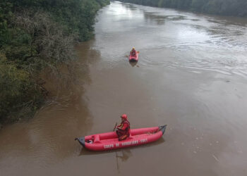 Curitiba: Um Drone no Céu, Esperança no Coração – Bombeiros Encontram Jovem Desaparecido no Rio Barigui