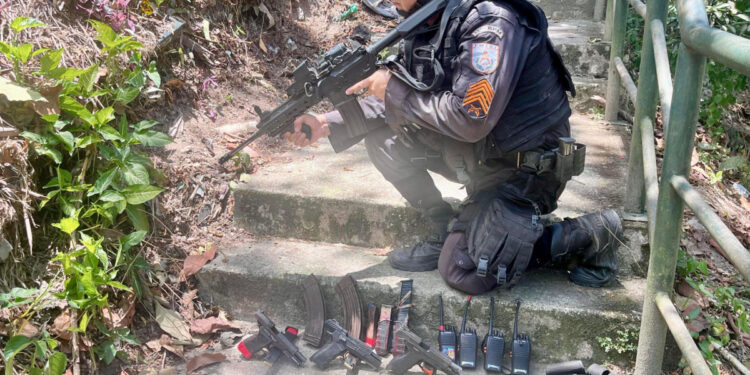 Niterói: A Dança de Balas que Fez Três Suspeitos Tirarem o Último Samba no Viradouro