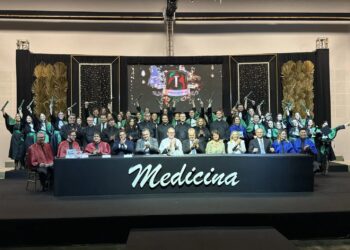 Guarapuava Celebra Novos Médicos: Primeira Turma da Unicentro Forma Profissionais para o Futuro da Saúde