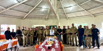 Uma Manhã de Celebração: O Aniversário do Capitão Zarperlon Ilumina o Batalhão 3º Sargento PM Ricieri Chagas