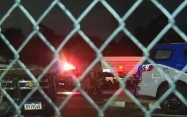 “Os Senhores do Terror e Suas Armas Barulhentas: Invasão deixa 12 Mortos em Fazenda Coutos na Bahia”