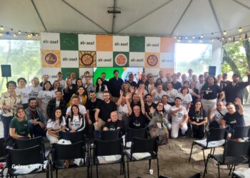 Abrasel Brilha na Fispal Food Service 2025: Uma Missão de Sucesso e Conexões Valiosas