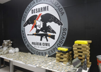 Maré Sob Cerco: Operação Policial Desvenda Complexo Esquema de “Delivery” do Comando Vermelho