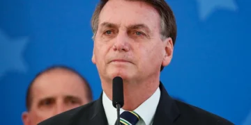 Sucesso no Centro Cirúrgico: Michelle Bolsonaro Confirma Conclusão Positiva de Procedimento em Brasília