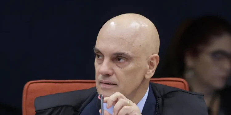 Esclarecimento Institucional: Moraes e Banco Central Detalham Pauta sobre Lei Magnitsky
