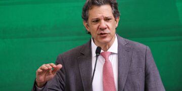 Orçamento 2026: Haddad Pressiona Congresso por R$ 20 Bilhões e Cortes Fiscais