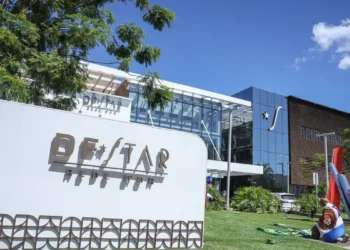 Protocolo Clínico e Custódia: Os Detalhes da Cirurgia de Jair Bolsonaro em Brasília