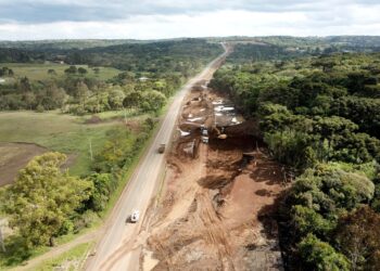 Explosão Controlada na PRC-466: Detonação de Rochas Avança Duplicação Vital entre Turvo e Palmeirinha