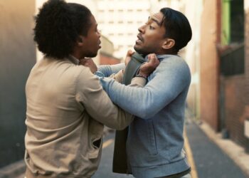 Guarapuava: Briga Entre Compadres Por Suspeita de Traição Termina em Ataque a Facadas