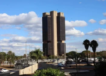 O Dominó Bancário: Banco Central Decreta Fim da Linha para Will Financeira e Expõe Crise no Grupo Master