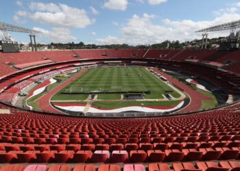 “Vaga VIP para o Xadrez: Polícia Civil entra sem ingresso para barrar o ‘festa’ nos camarotes do Morumbis”