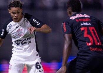 Do 3 a 0 ao 0 a 3: Corinthians leva choque em Bragança, e Dorival pede elenco “mais forte” para sequência de clássicos