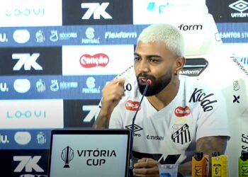 De Volta à Vila: Gabigol é Apresentado no Santos e Indica Prontidão para Estrear no Paulistão