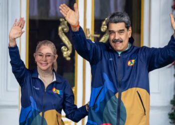 Maduro e Cilia Flores Enfrentam Tribunal Federal em Nova York: Acusações de Narcoterrorismo e Tráfico de Drogas!