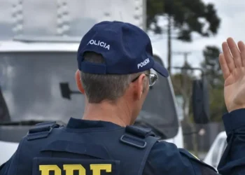 Ano Novo Sangrento: 109 Mortes em Estradas Federais Mostram Desrespeito Total às Leis de Trânsito!