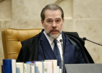 Toffoli retira sigilo de depoimentos e coloca caso Master no centro do debate político