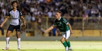 Guarani derruba Corinthians com pressão alta e avança na Copinha após vitória por 2 a 1