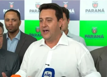 Ratinho Jr. defende indulto a Bolsonaro e expõe racha no PSD de Kassab